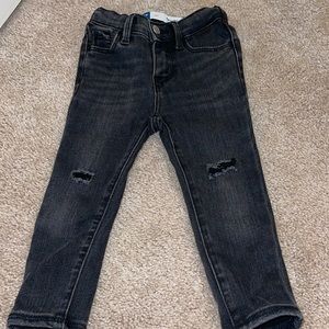 2T old navy jeans